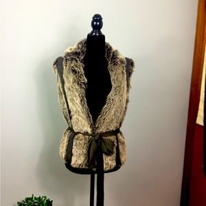 Xoxo faux fur vest Large